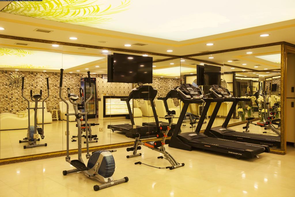 Adana Erten Hotel ภายนอก รูปภาพ